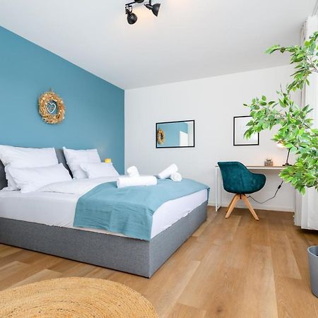 E&K Living - Design Apartment - 2 Bedrooms - Kitchen - Free Parking Augsburg Exterior foto